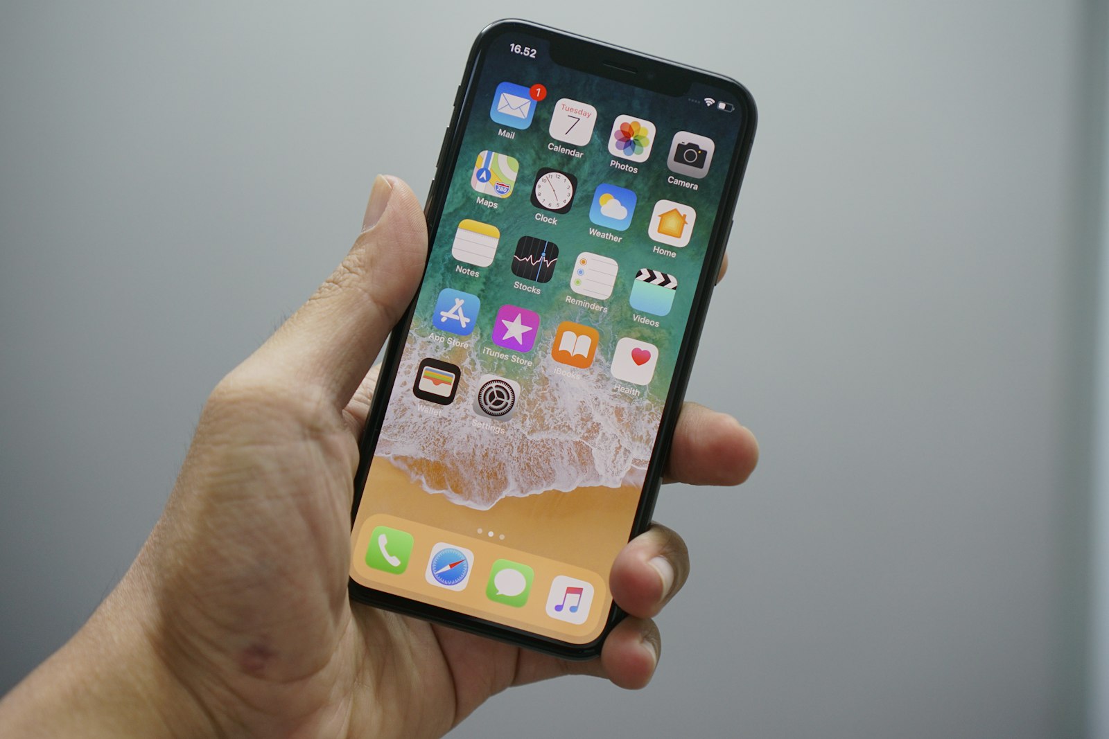 Tools used for iPhone App Development