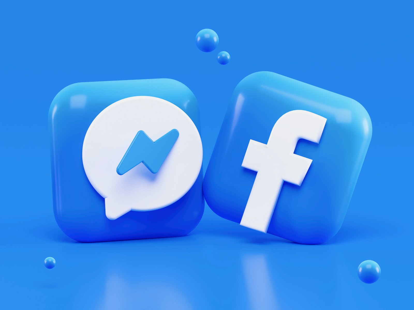 SMM (Social Media Marketing)
